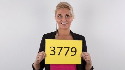 Office Milf Casting – Lucie