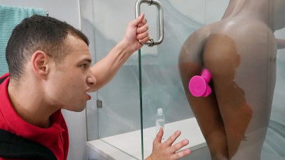 Do Me A Favor, Push It In – Mila Mars