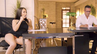 Work Is Not Sticking To Her – Alyssa Bounty