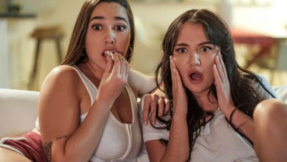 Movie Night, Karlee Grey And Charlotte Cross, 4K – Karlee Grey, Charlotte Cross