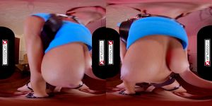 Lara Croft re-upload – Vr Cosplay