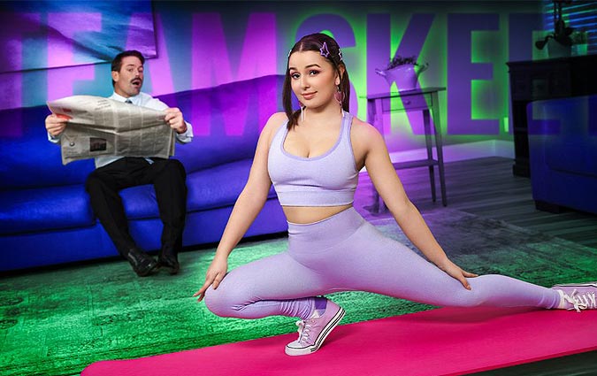 [TeenPies] Leana Lovings (My Favorite Athlete’s Leaky Hole)