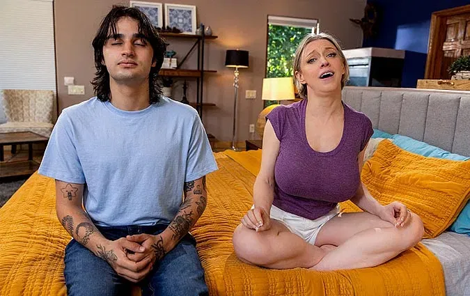 Dee Williams Getting Fucked Hard in Doggy Style - Voluptuous MILF with Huge Tits